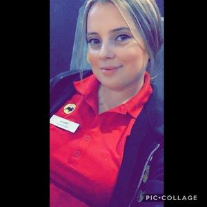 Meet your Posher, Olivia